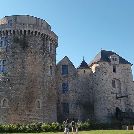 Gite De La Fecleval 6 Personnes Proche Du Puy Dufou Saint-Mesmin  Bagian luar foto